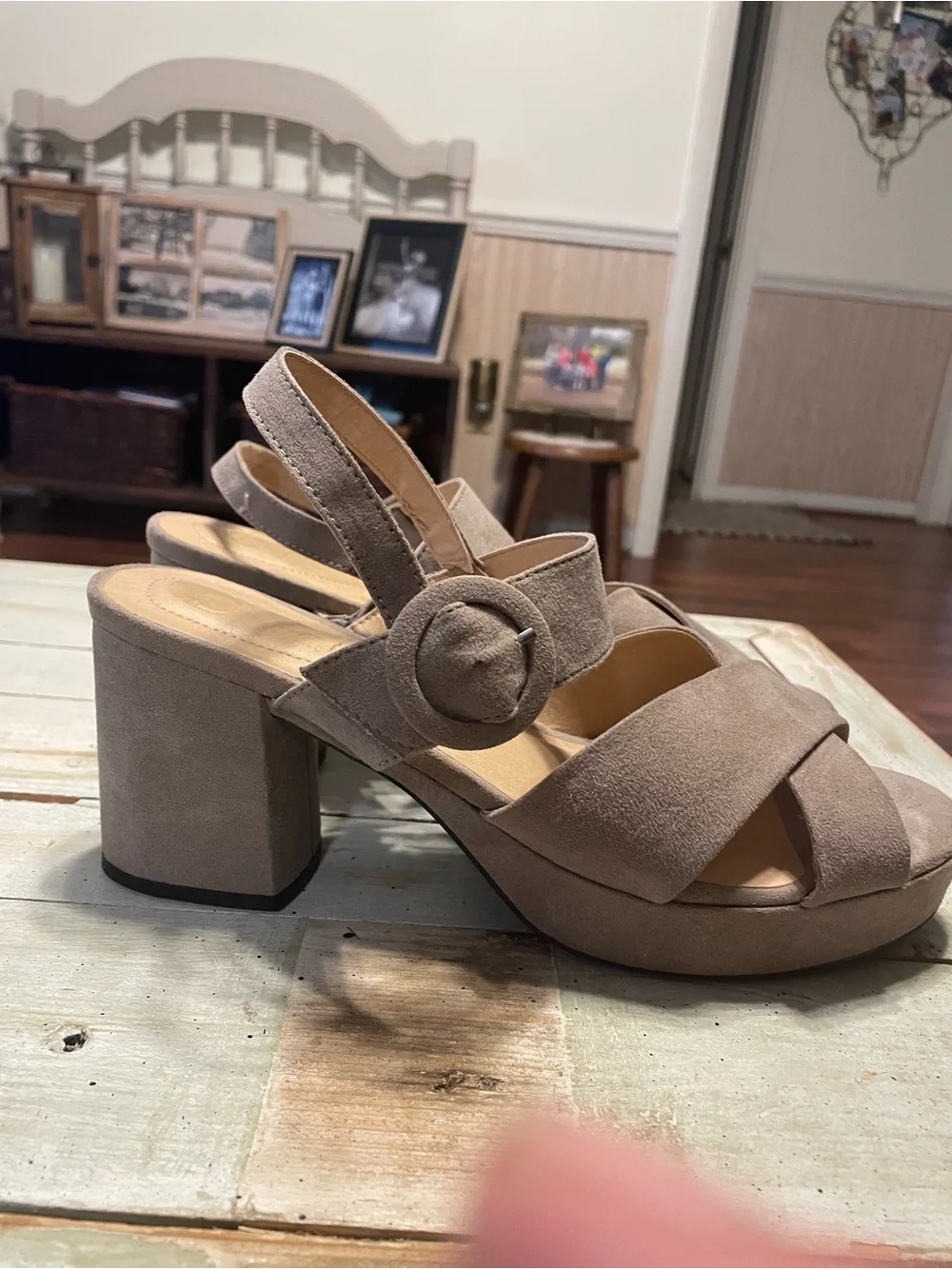 N/A stylish taupe